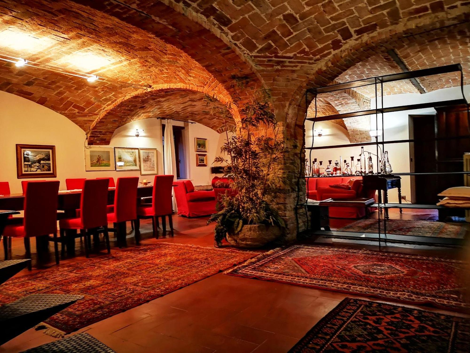 Casa Del Canta * Borgomale
